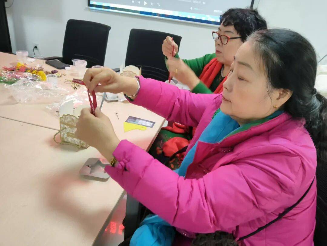 妇联凝聚巾帼力量开展多元巾帼关爱活动CQ9电子中国网站汉沽街